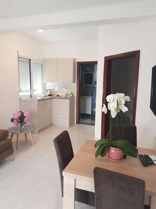 Апартаменты Apartments Stetonn Котор Апартаменты с видом на море-14